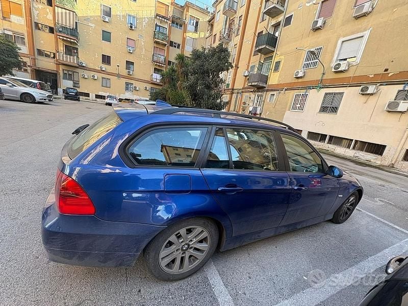 Usata BMW 320 2008 Blu Station wagon