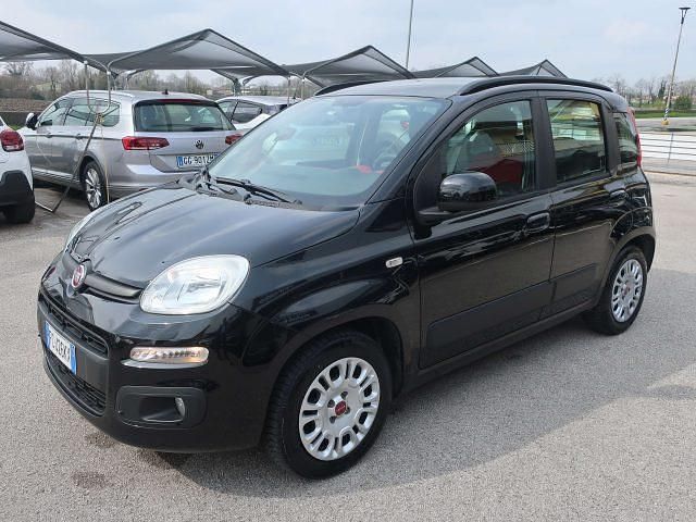 Usata Fiat Panda Easy 69 CV (50 kW) 2016 Nero Utilitaria