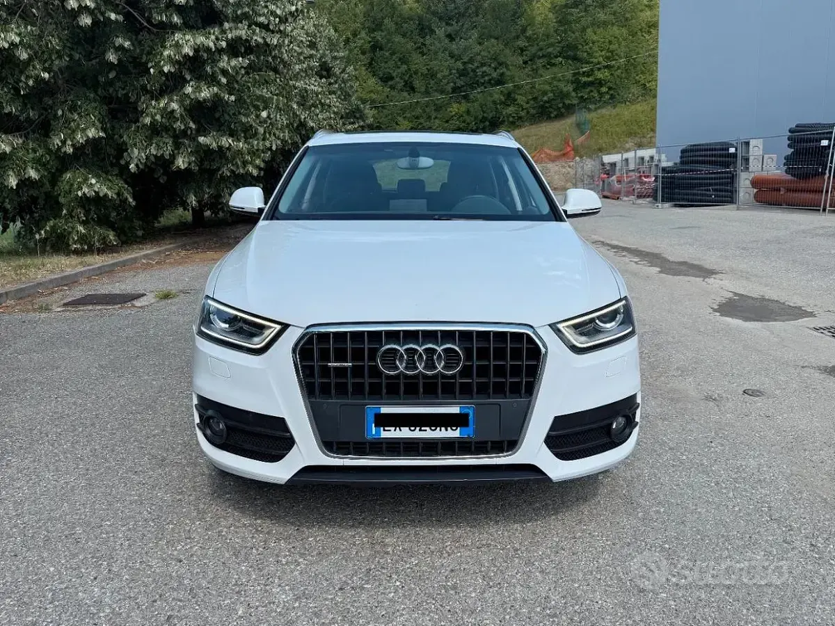 Usata Audi Q3 Advanced 140 CV (102 kW) 2015 Bianco SUV