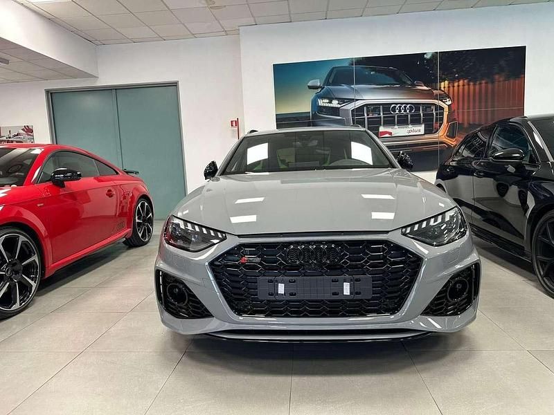 Grigio Usata 2024 Audi RS4 Exclusive Station wagon | 75.900 € (Molto cara) - Immagine 1/4