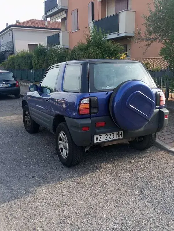 Usata Toyota RAV4 128 CV (94 kW) 1998 SUV