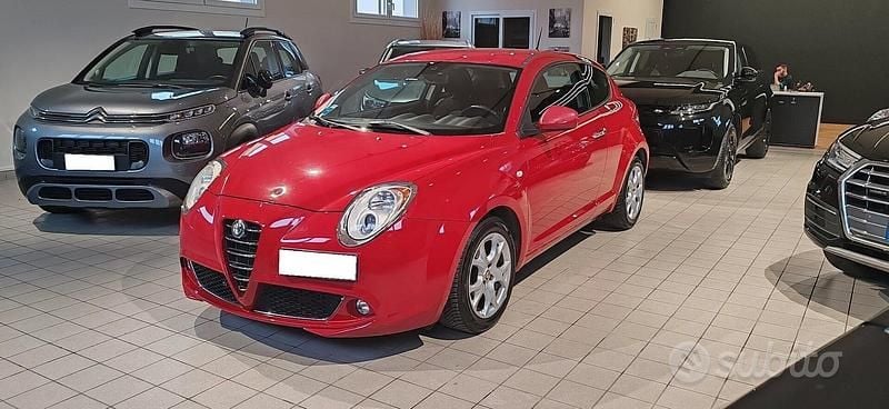 Usata Alfa Romeo MiTo Distinctive 105 CV (77 kW) 2010 Rosso Utilitaria
