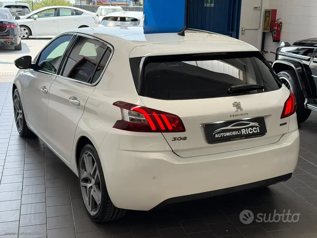 Usata Peugeot 308 Allure 131 CV (96 kW) 2016 Bianco Berlina