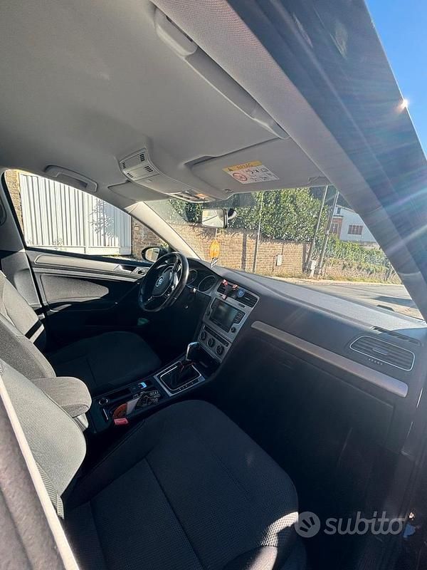 Usata VW Golf VII 110 CV (80 kW) 2016 Nero Berlina