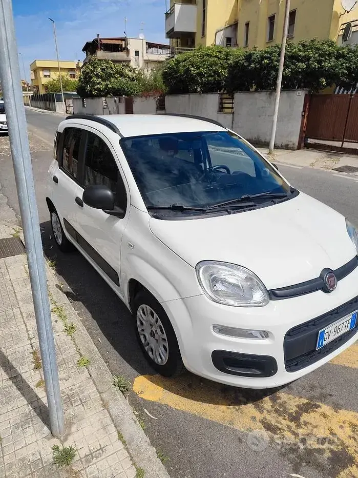 Usata Fiat Panda Pop 69 CV (50 kW) 2020 Bianco Utilitaria
