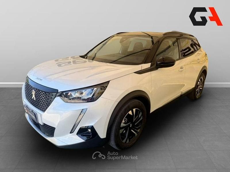 Usata Peugeot 2008 Allure 131 CV (96 kW) 2022 Bianco SUV