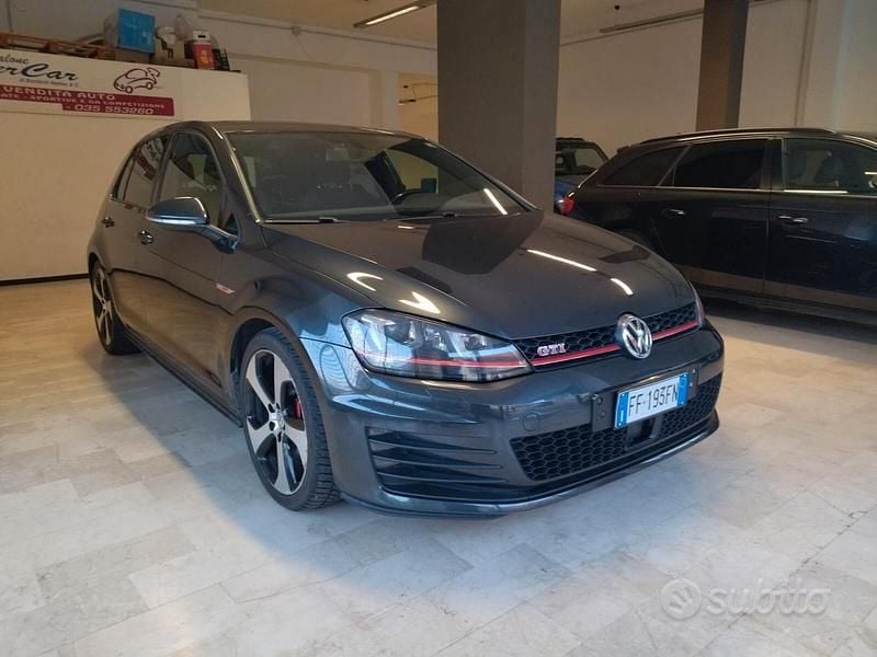 Usata VW Golf VII GTI 230 CV (169 kW) 2016 Grigio Berlina