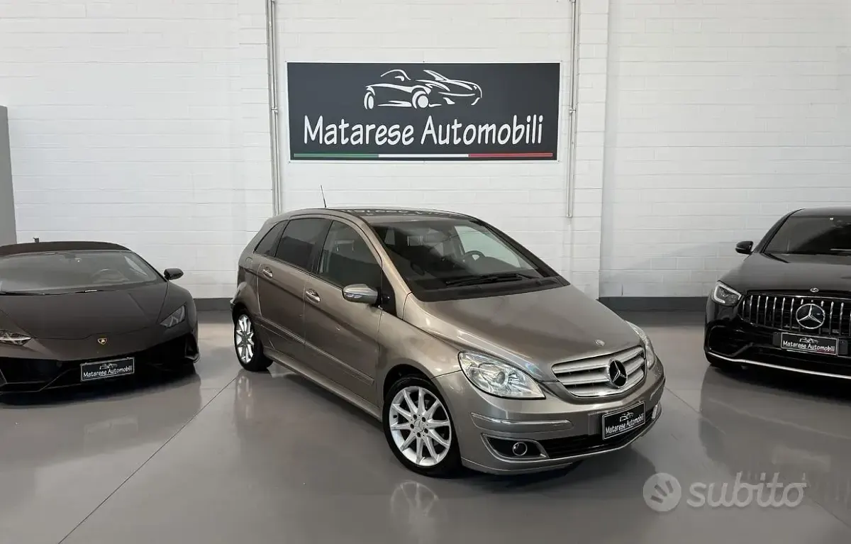 Usata Mercedes B180 109 CV (80 kW) 2008 Other Monovolume