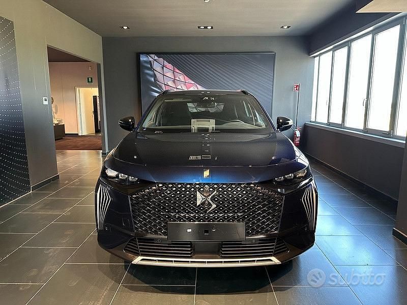 Nuova DS Automobiles DS7 Crossback 2025 Blu SUV