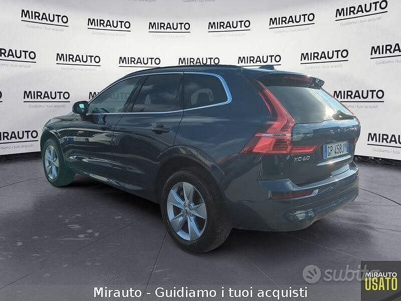 Usata Volvo XC60 Core 197 CV (144 kW) 2023 Blu SUV