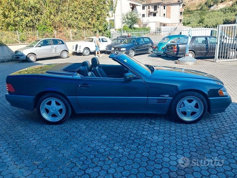 Usata Mercedes SL500 333 CV (244 kW) 1991 Nero Cabrio