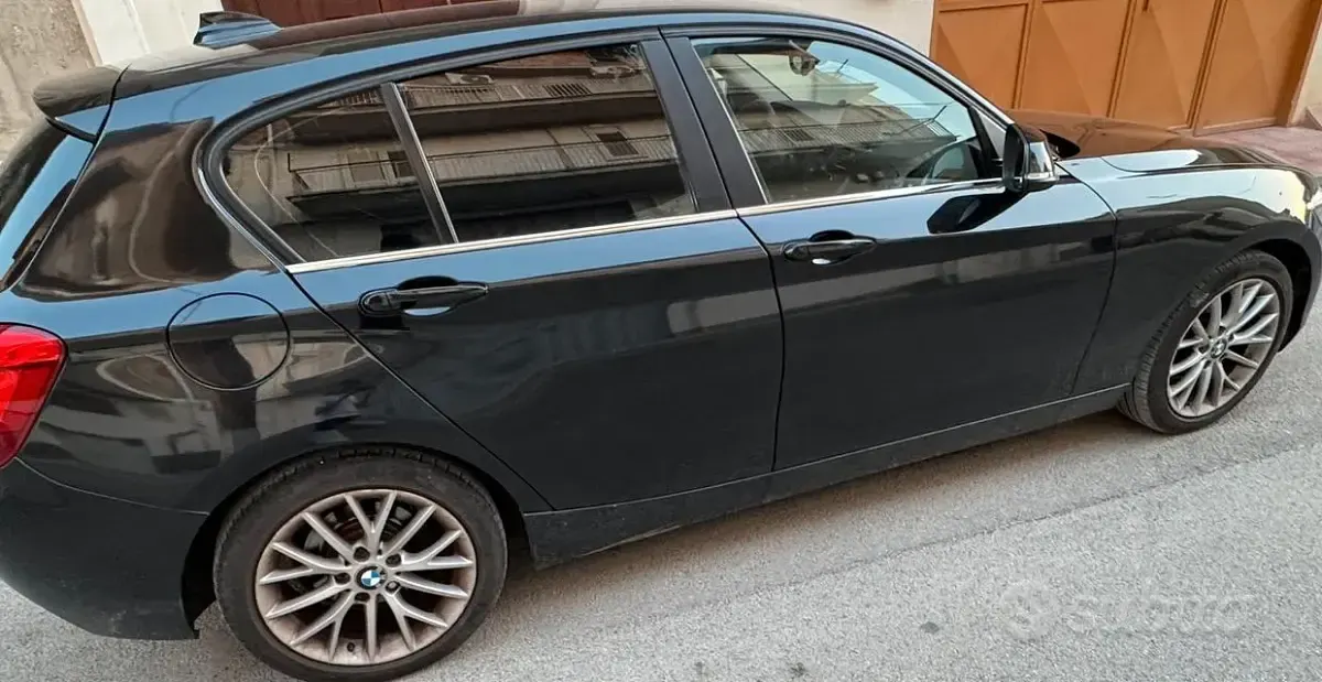 Usata BMW 118 143 CV (105 kW) 2012 Nero Utilitaria