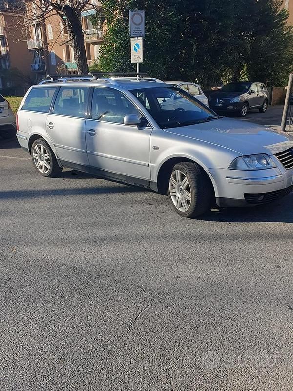 Usata VW Passat 130 CV (95 kW) 2001 Grigio Station wagon