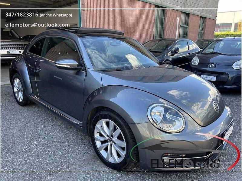 Usata VW Beetle Design 105 CV (77 kW) 2012 Grigio Utilitaria