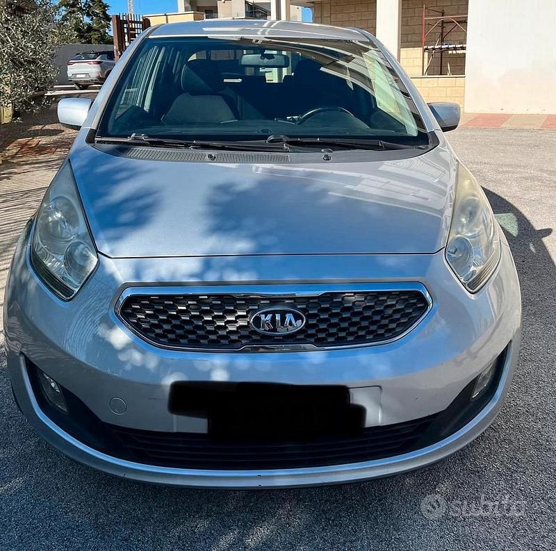 Usata Kia Venga 2011 Grigio Utilitaria