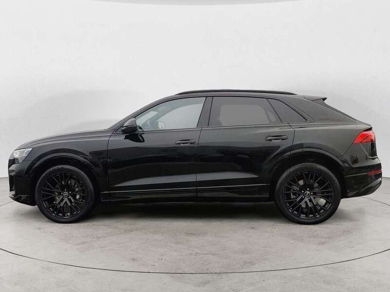 Usata Audi Q8 S-Line 286 CV (210 kW) 2024 Nero SUV
