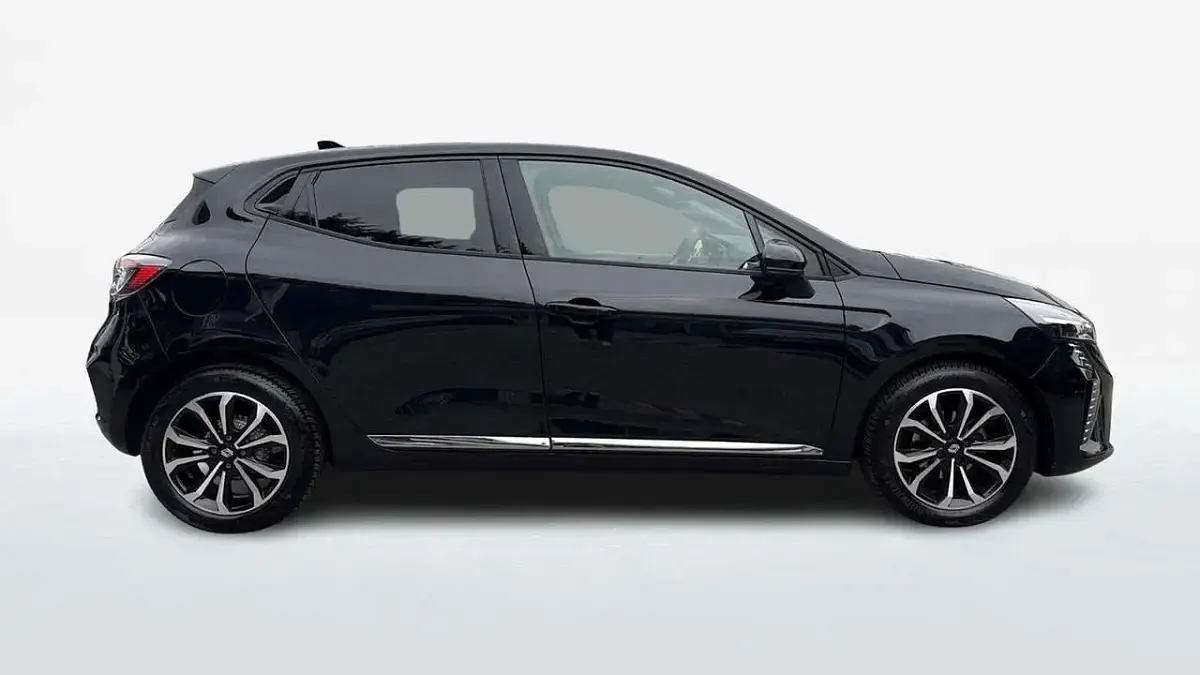 Usata Renault Clio V Techno 91 CV (66 kW) 2025 Nero Berlina