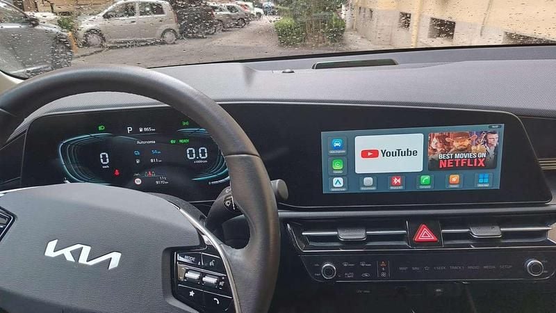 Usata Kia Niro 92 CV (67 kW) 2024 Grigio SUV