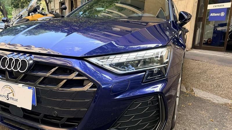 Usata Audi A3 S-Line 150 CV (110 kW) 2024 Blu/azzurro Berlina