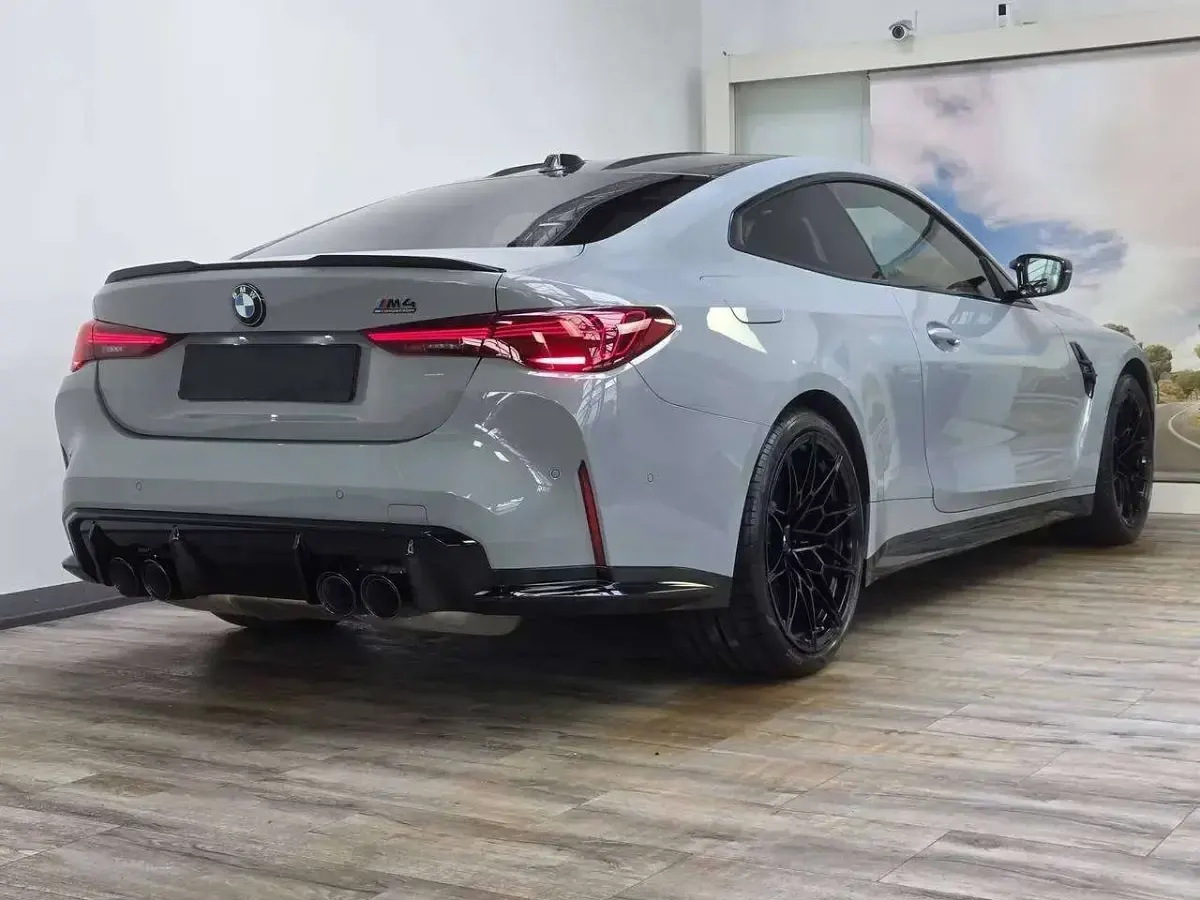 Usata BMW M4 Competition Edition 530 CV (389 kW) 2026 Brooklyn grigio Coupé
