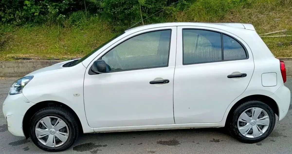 Usata Nissan Micra Visia 80 CV (58 kW) 2015 Bianco Utilitaria