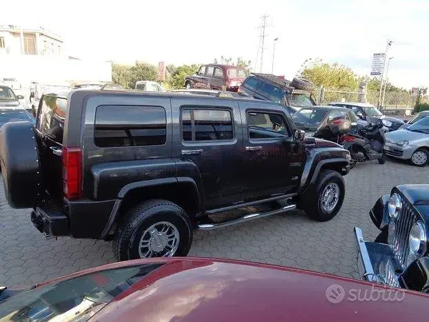Usata Hummer H3 252 CV (185 kW) 2008 Grigio SUV