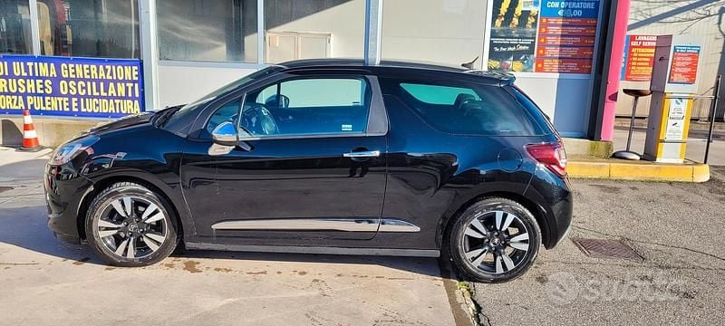 Usata Citroën DS3 82 CV (60 kW) 2015 Nero