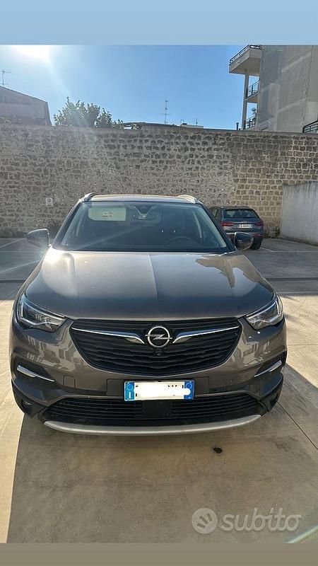 Usata Opel Grandland X Ultimate 177 CV (130 kW) 2018 Marrone SUV