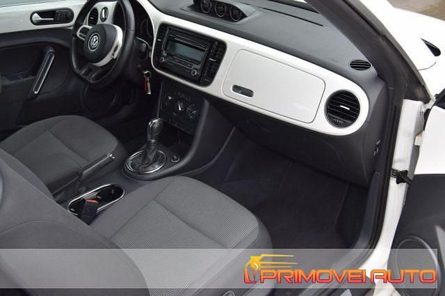 Usata VW Beetle Cabriolet 105 CV (77 kW) 2013 Bianco Cabrio