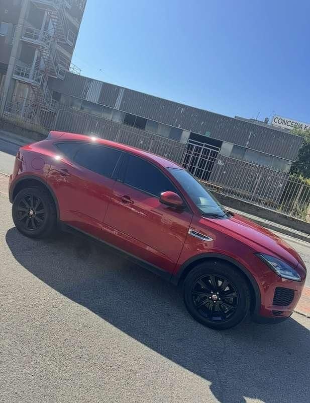 Usata Jaguar E-Pace R-Dynamic 200 CV (147 kW) 2019 Rosso SUV