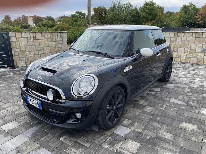 Usata 2013 Mini Cooper SD Due volumi | 8300 € (Ottimo prezzo) - Immagine 1/4
