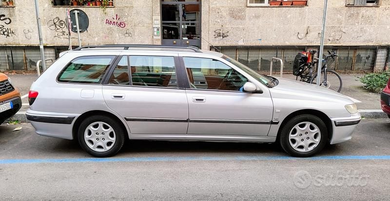Usata 2000 Peugeot 406 Station wagon | 3950 € - Immagine 1/4