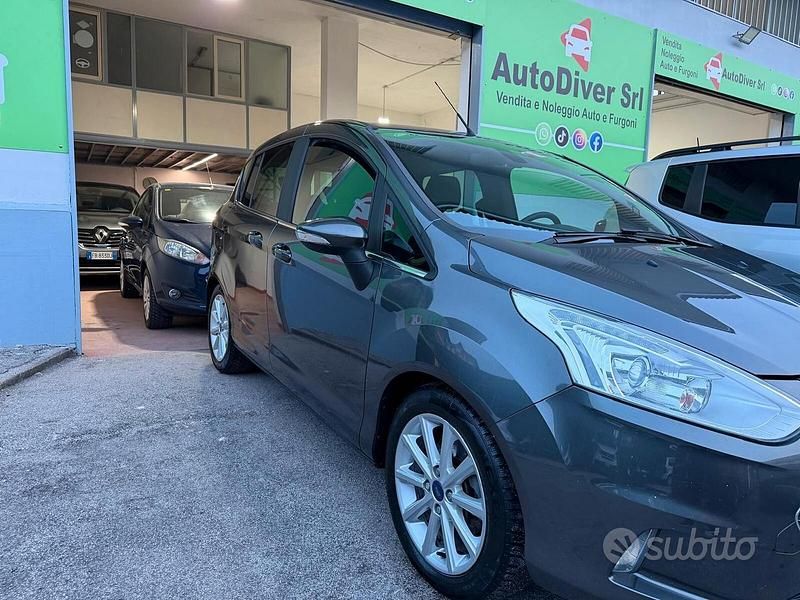 Usata Ford B-MAX 75 CV (55 kW) 2017 Blu Monovolume