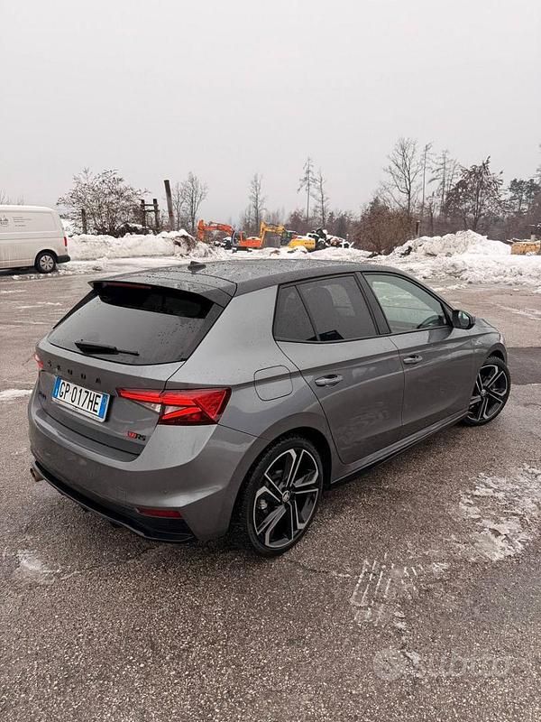 Usata Skoda Fabia Monte Carlo 150 CV (110 kW) 2022 Grigio Utilitaria