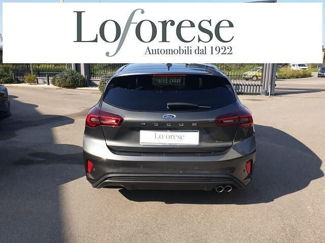 Usata Ford Focus ST-Line 116 CV (85 kW) 2025 Grigio scuro metallizzato Berlina
