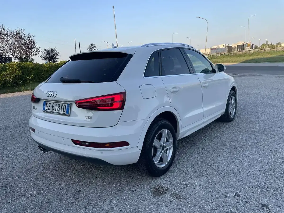 Usata Audi Q3 Design 150 CV (110 kW) 2015 Other SUV