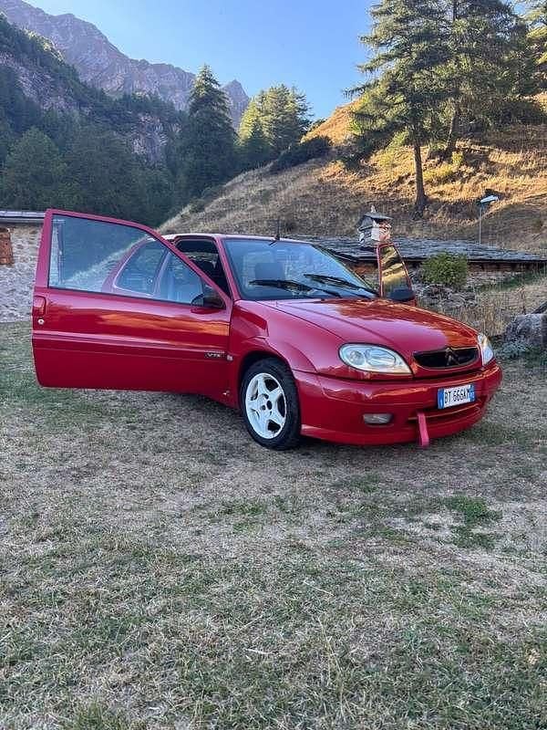 Usata Citroën Saxo 60 CV (44 kW) 2001 Utilitaria