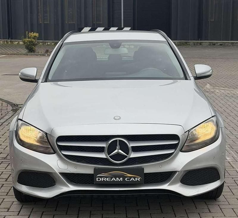 Usata Mercedes C200 Premium 136 CV (100 kW) 2015 Other Station wagon