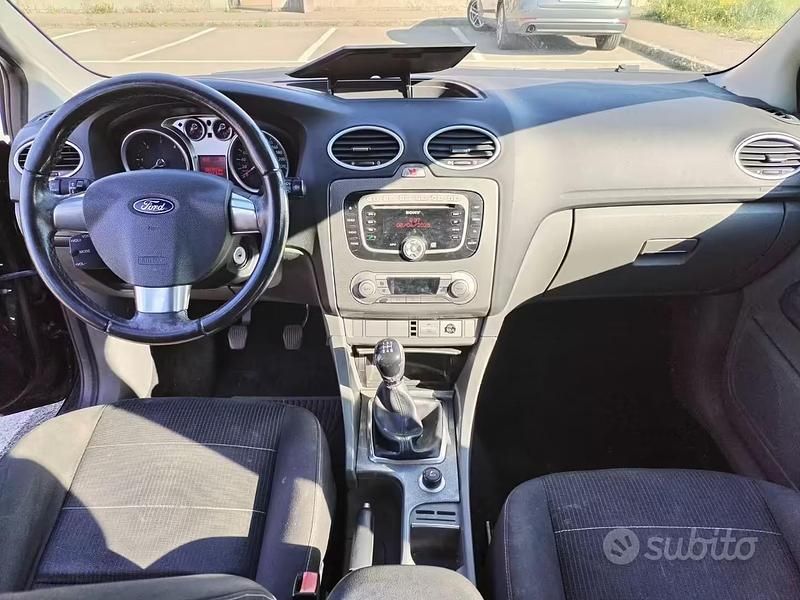 Usata Ford Focus Titanium 110 CV (80 kW) 2008 Nero Berlina