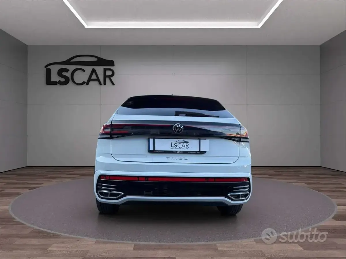 Usata VW Taigo R-line 110 CV (80 kW) 2023 Bianco SUV