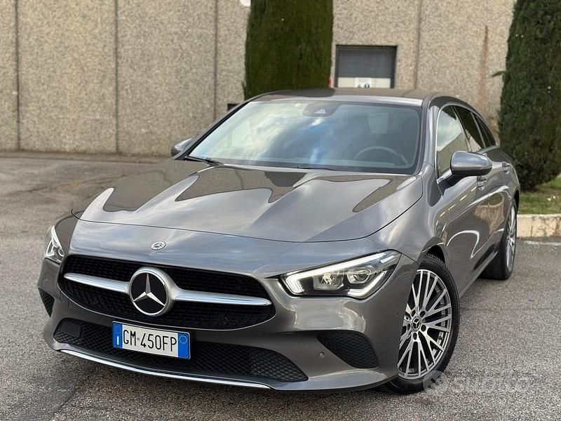 Usata Mercedes CLA200 Shooting Brake 150 CV (110 kW) 2023 Grigio Station wagon