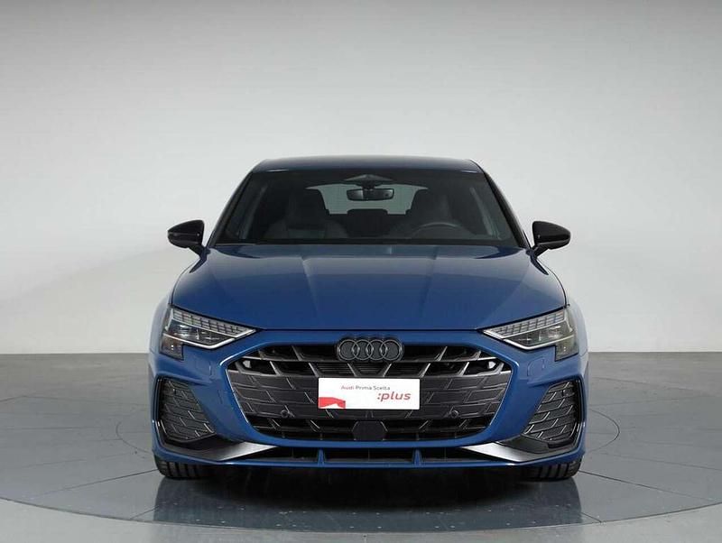 Nuova Audi A3 S-Line 150 CV (110 kW) 2026 Blu ascari metallizzato Berlina