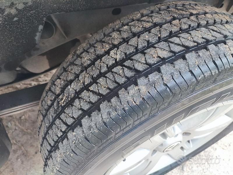 Usata VW Amarok Highline 163 CV (119 kW) 2011 Grigio Pick-up