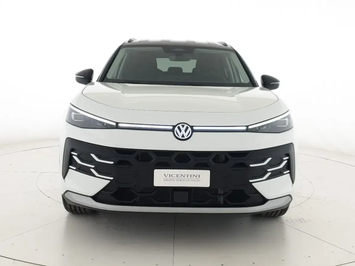 Nuova VW T-Roc Life 150 CV (110 kW) 2026 Pure white nero SUV