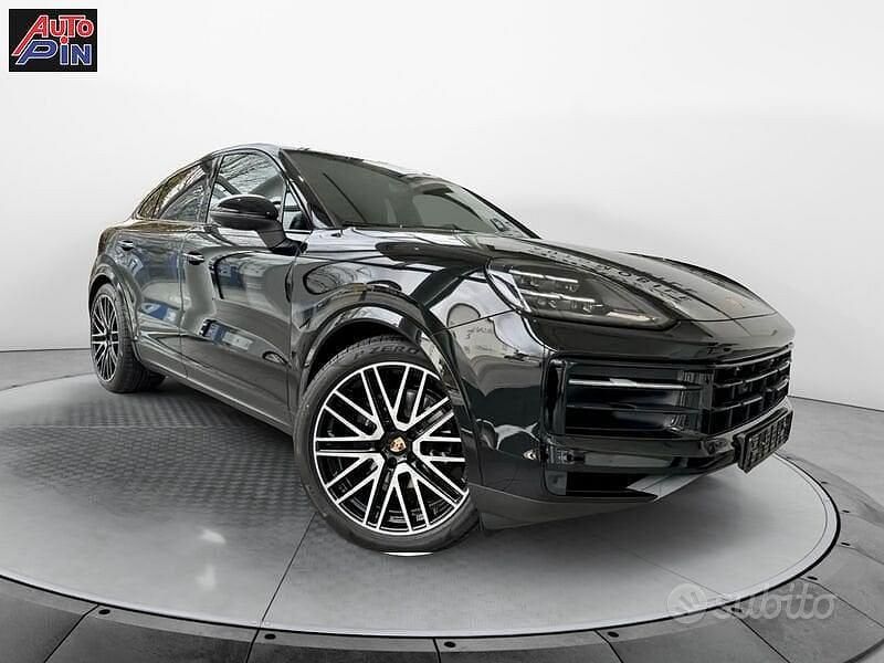 Nero Nuova 2025 Porsche Cayenne SUV | 109.600 € (Super prezzo) - Immagine 1/4