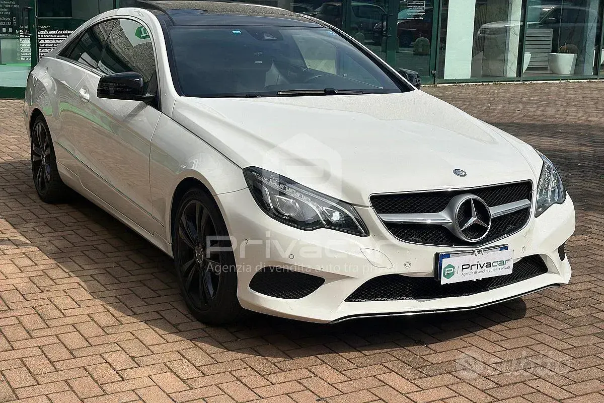 Usata Mercedes E250 Executive 204 CV (150 kW) 2013 Bianco Coupé