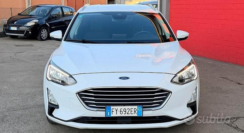 Usata Ford Focus ST-Line 120 CV (88 kW) 2019 Bianco Station wagon