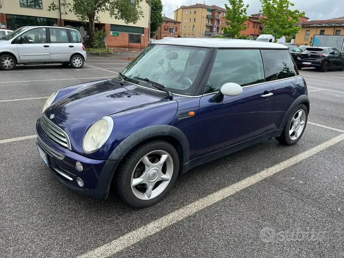 Usata Mini Cooper 116 CV (85 kW) 2005 Bluazzurro Utilitaria