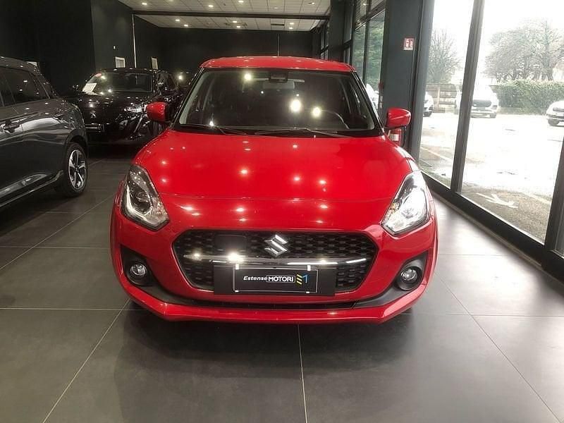 Usata Suzuki Swift Cool 83 CV (61 kW) 2021 Rosso Utilitaria