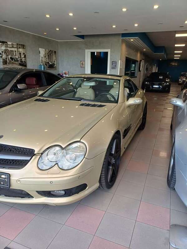 Usata Mercedes SL55 AMG AMG 500 CV (367 kW) 2005 Oro Cabrio